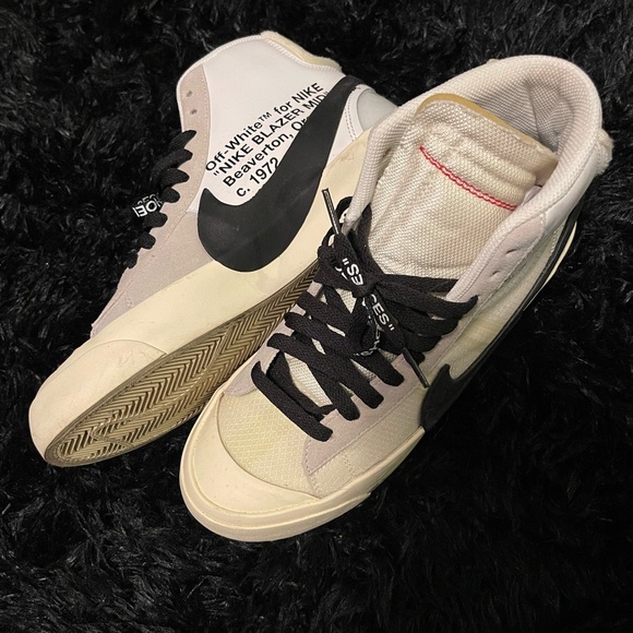 “OFF-WHITE” Nike Blazer - Picture 12 of 13